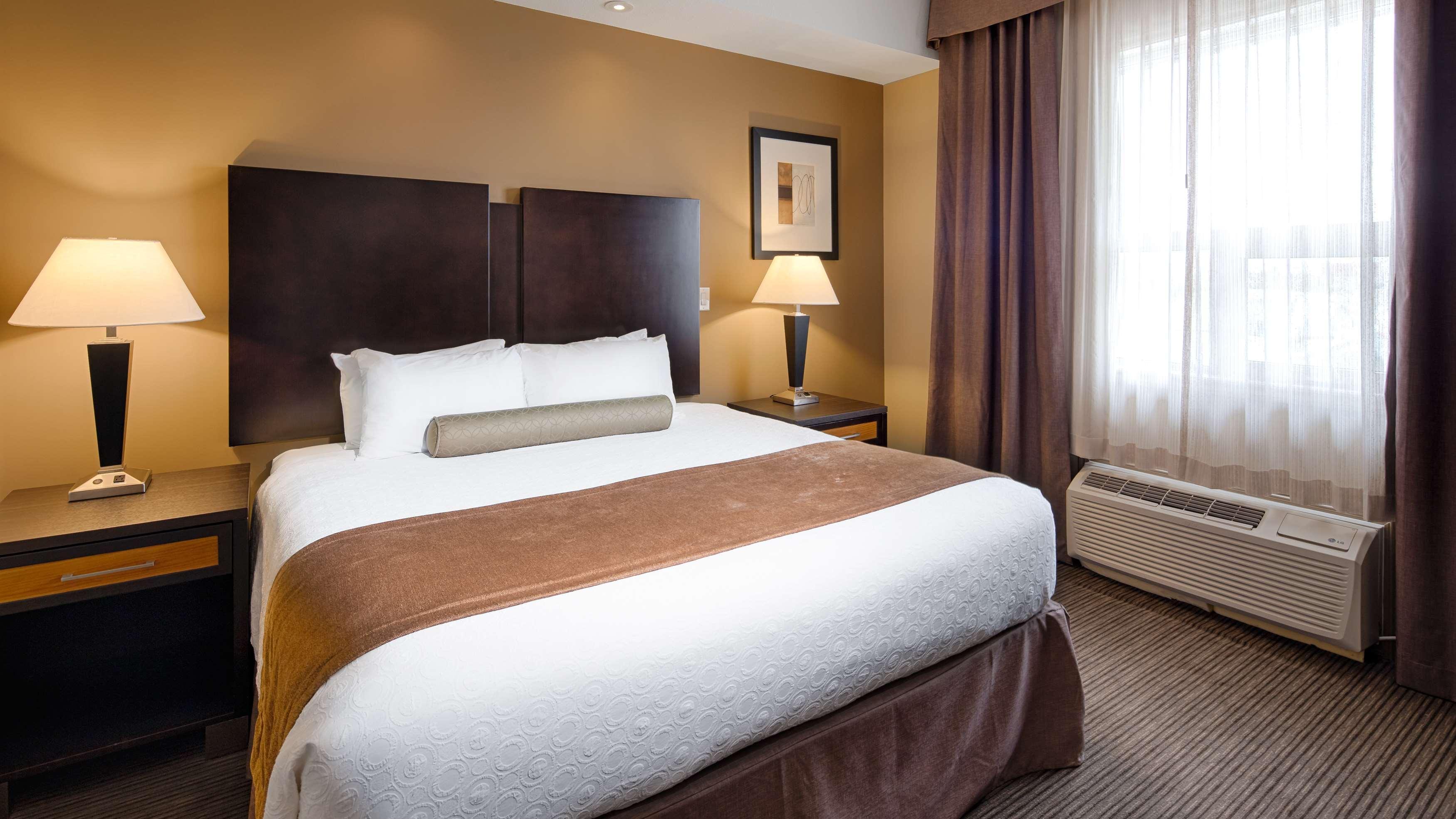 Best Western Plus Moose Jaw Buitenkant foto