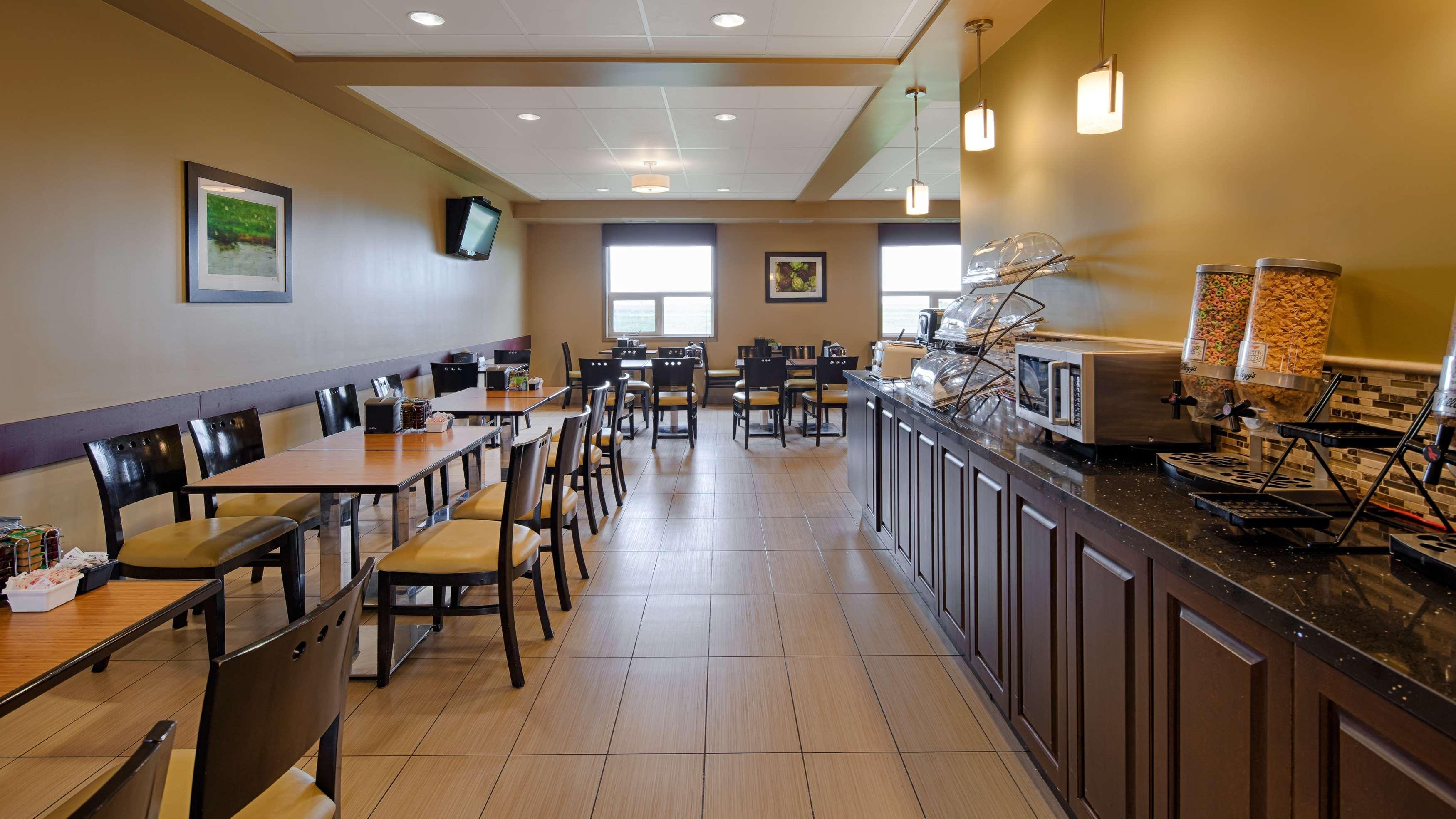 Best Western Plus Moose Jaw Buitenkant foto