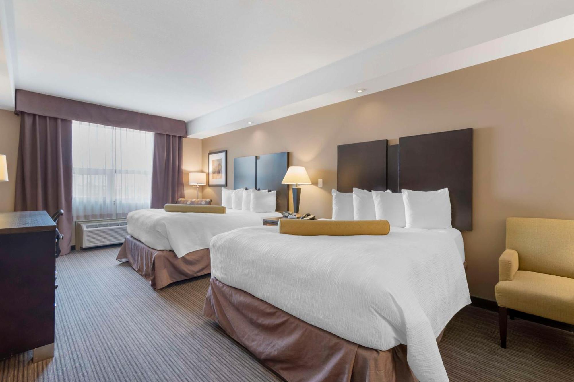 Best Western Plus Moose Jaw Buitenkant foto