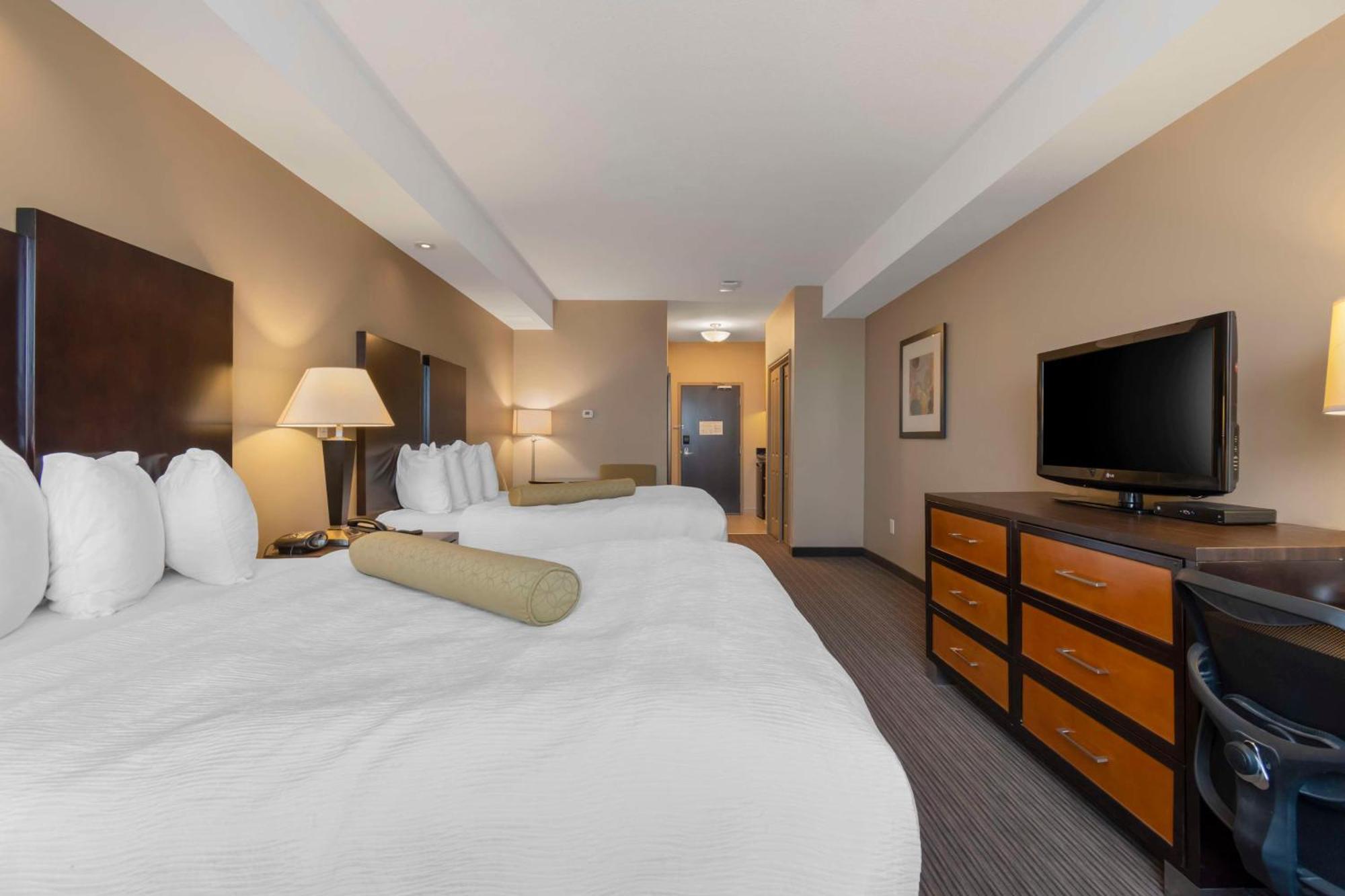 Best Western Plus Moose Jaw Buitenkant foto